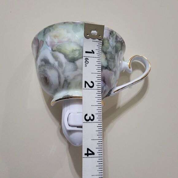 Vintage Porcelain Floral Teacup Nightlight - Picture 5 of 7